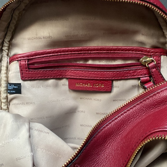 Michael Kors Rhea Medium Leather Backpack - Picture 3 of 4